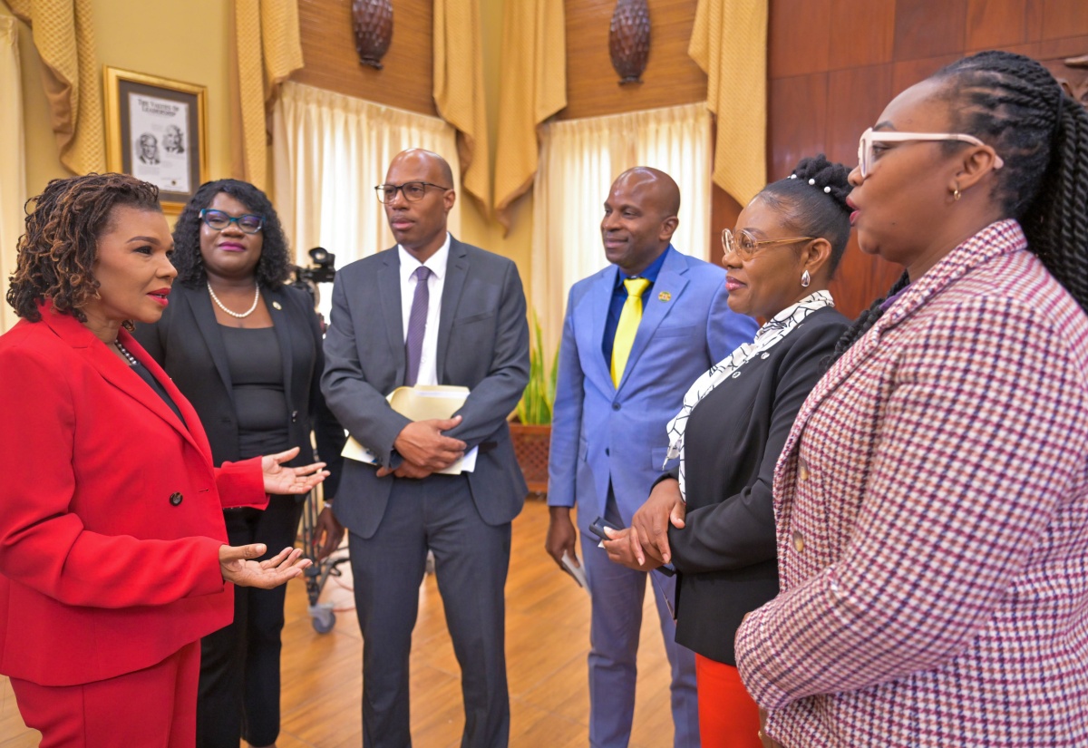 Government Launches Public Sector Flexible Work Arrangement