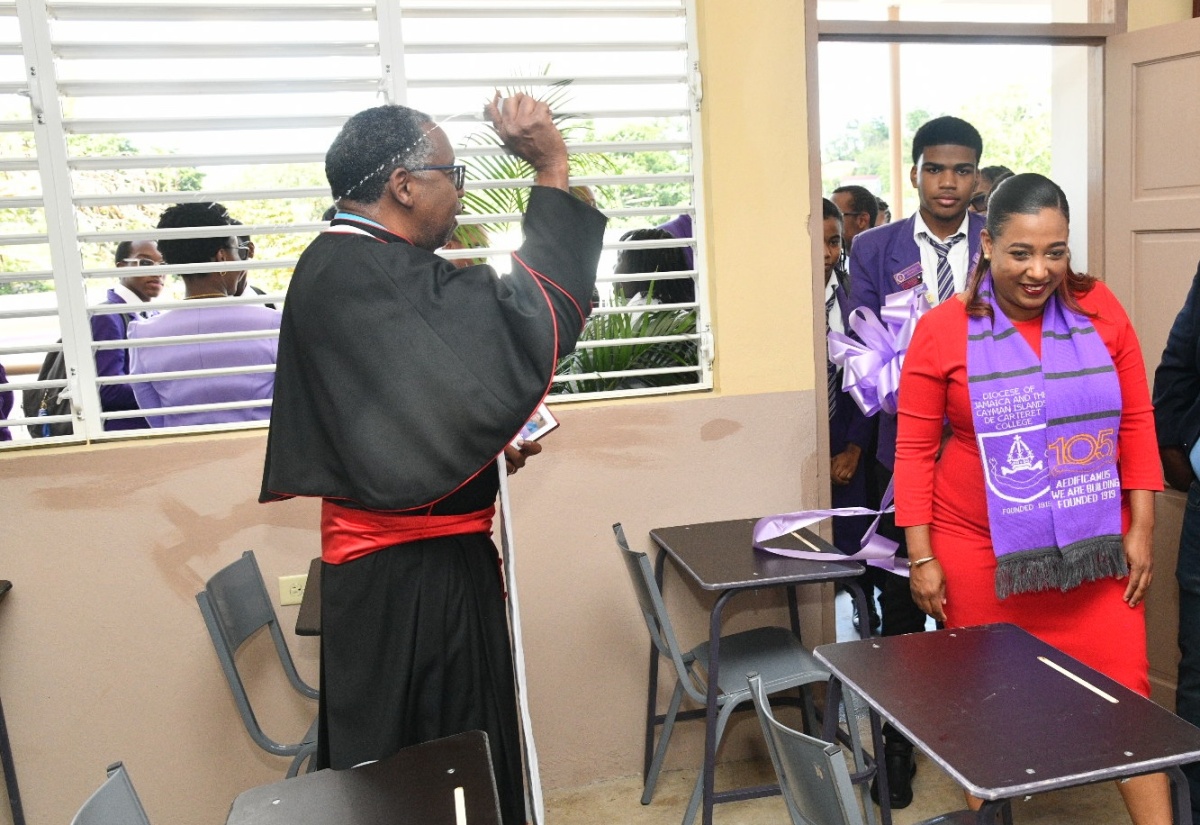 deCarteret College Gets New Sixth-Form Block