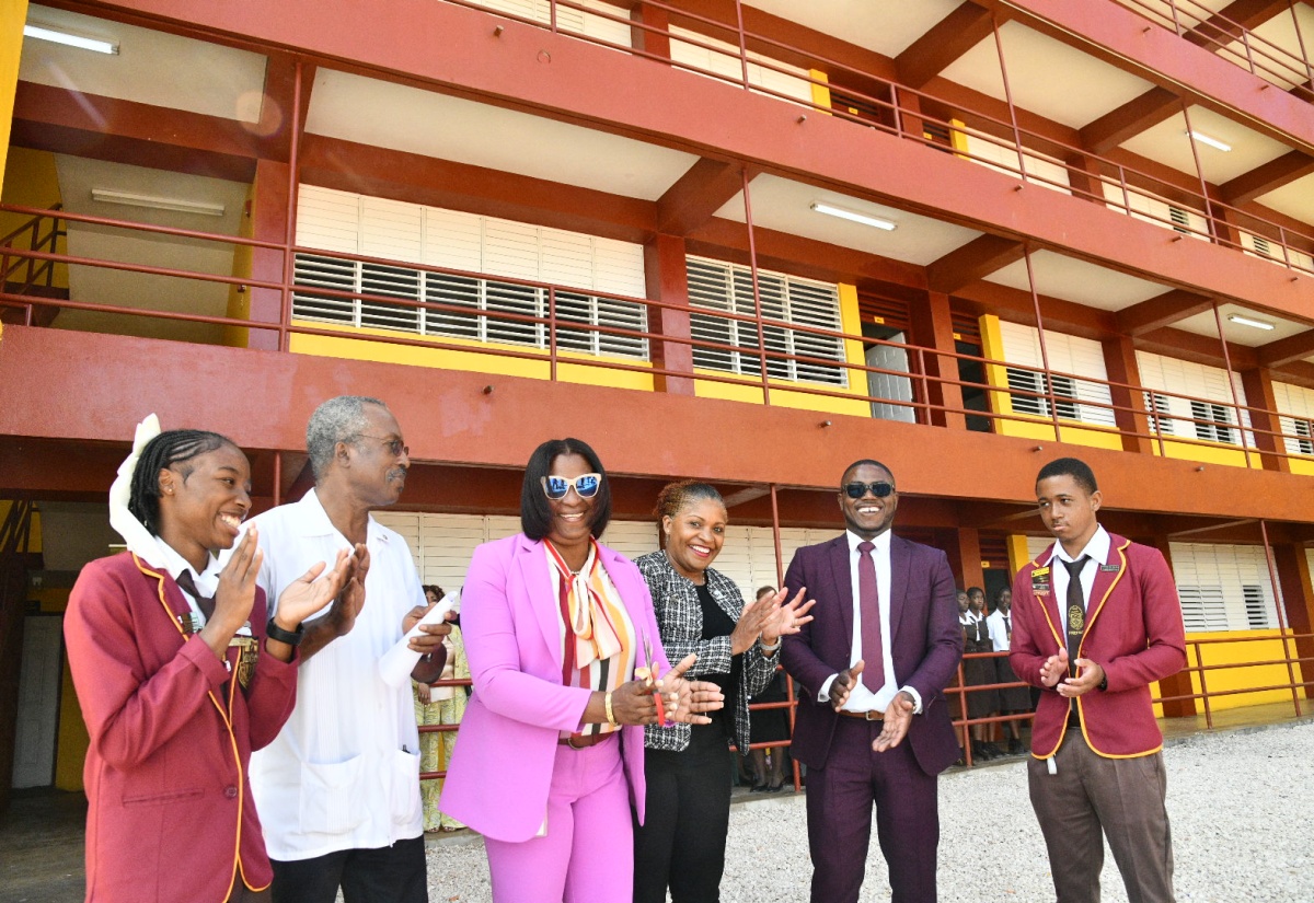 Holmwood Technical Gets 11 New Classrooms