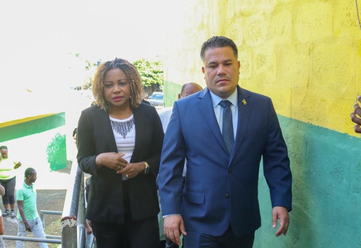 Minister of Education, Skills, Youth and Information, Senator Dr. the Hon. Dana Morris Dixon (left), and Minister of Water, Environment and Climate Change and Member of Parliament for St. Ann North Eastern, Hon. Matthew Samuda, visit the Ocho Rios High School in St. Ann on Thursday (March 5), following the tragic death of a 16-year-old male student on Wednesday (March 4).

