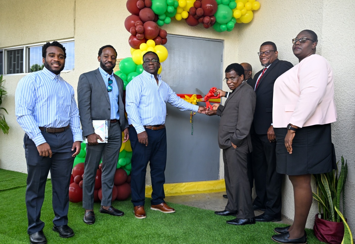 CASE Gets Cutting-Edge AI Technology