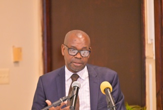 Director General, Office of Utilities Regulation, Ansord Hewitt
