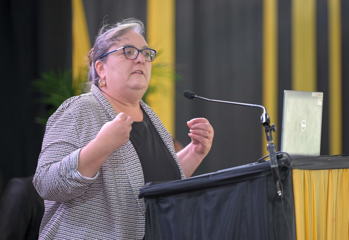 Educator Highlights Importance of Leveraging Technology to Transform Mathematics Education