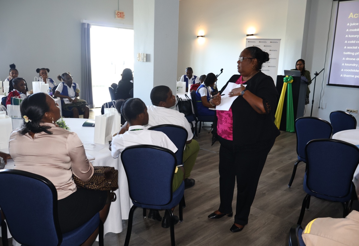 Hanover Students Receive Support to Launch Microenterprises