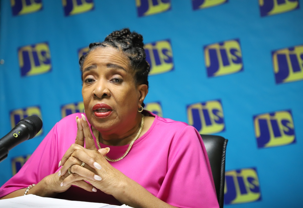 NRSC Urges Motorists Not to Get Distracted While Driving