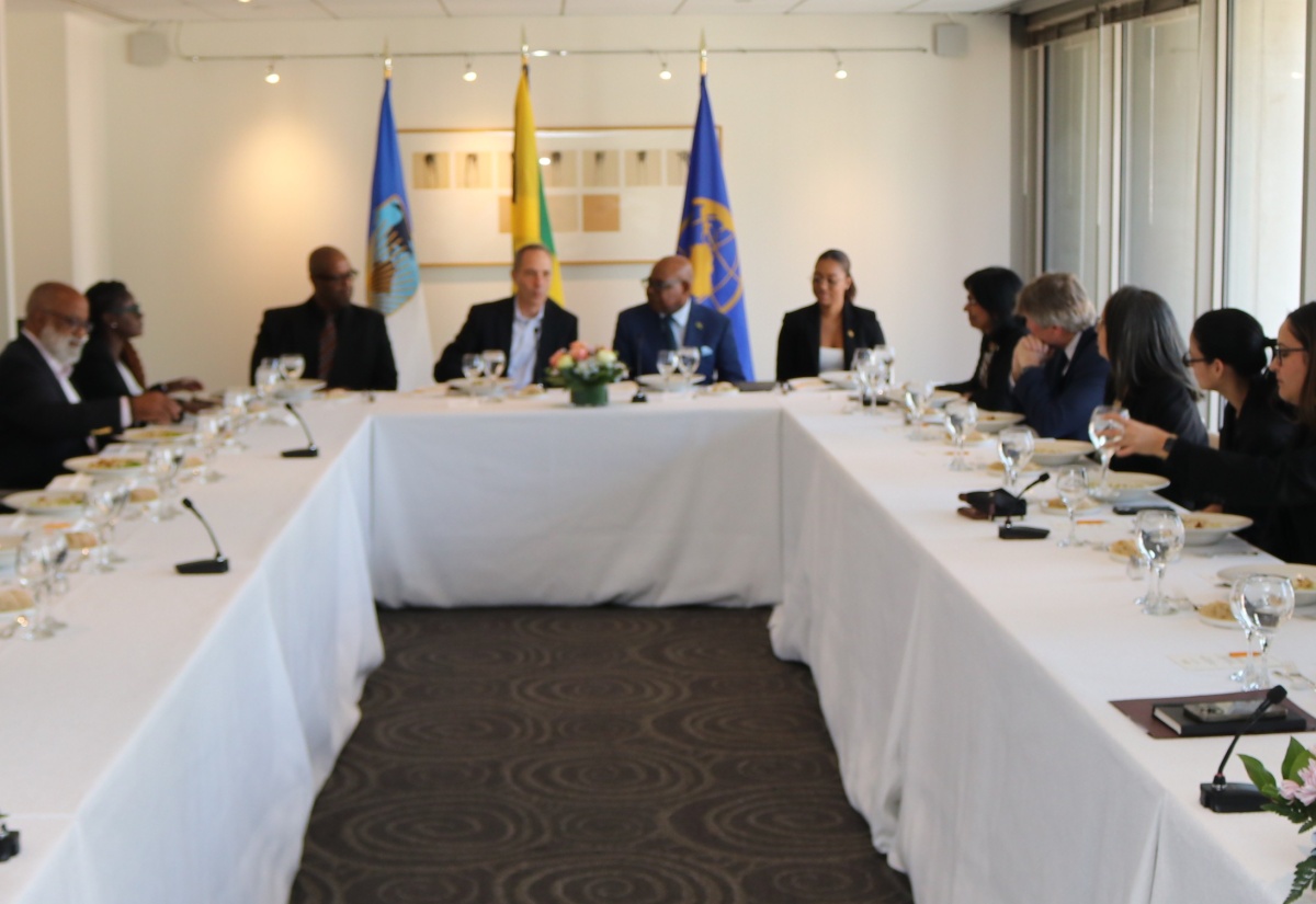 Tourism Minister, Hon. Edmund Bartlett (second right, head table), addresses members of the Inter-American Development Bank (IDB) Board during a luncheon hosted in his honour following his meeting with members of the IDB Board of Directors in Washington DC, on Tuesday (April 7). Others at the head table (from left) are Executive Director of the Global Tourism Resilience and Crisis Management Centre (GTRCMC), Professor Lloyd Waller; Executive Vice President of the IDB, Jordan Schwartz; and Director of Tourism Trade and International Relations in the Tourism Ministry, Christina Edwards.
