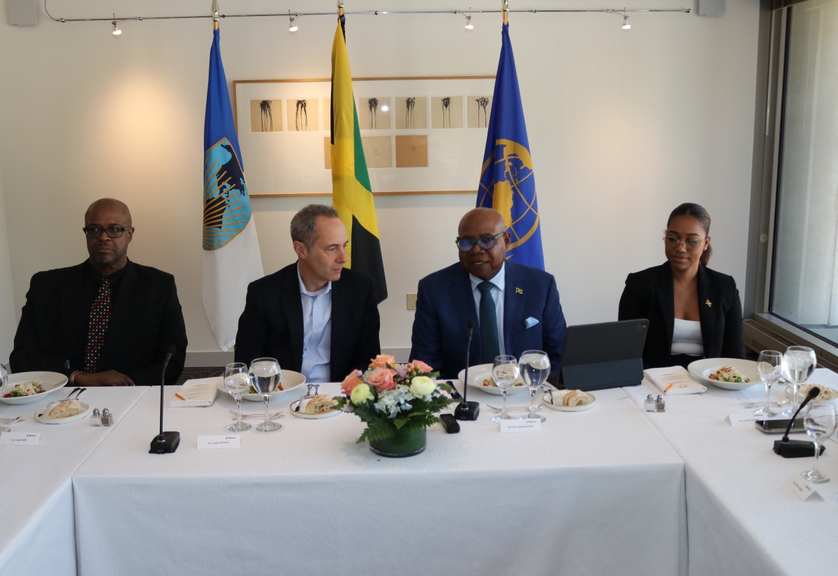 Minister Bartlett Calls for Caribbean Tourism Bank