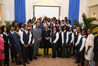 Minister of Finance and the Public Service, Hon. Fayval Williams (centre), at the University of Technology Jamaica (UTech) 2025/26 Western Campus Annual Business Seminar, held at the  SeaGarden Beach Resort in Montego Bay, St. James, on  April 1.  With the Minister (from left) are Associate Head of School of Business Administration at UTech, Western Campus, Petula Senior; Deputy Mayor of Montego Bay, Councillor Dwight Crawford; UTech Western Campus’ Acting Dean of the College of Business & Management (COBAM), Olubusola Akinladejo; UTech Western Campus Administrator, Janet McLean, and students.
