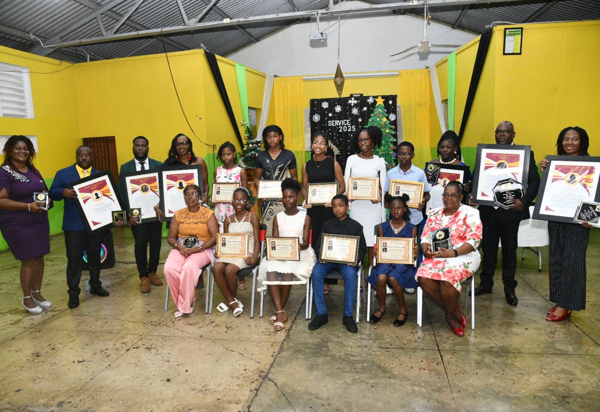 Veteran Enid Bennett High School Educator is Region 6 Teacher of the Year