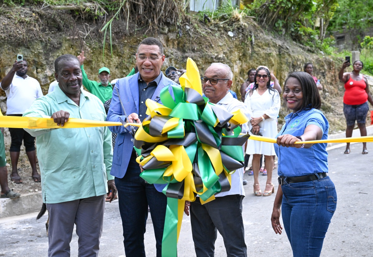 Gov’t Regularisation of Informal Settlements Will Not Displace Residents – PM Holness