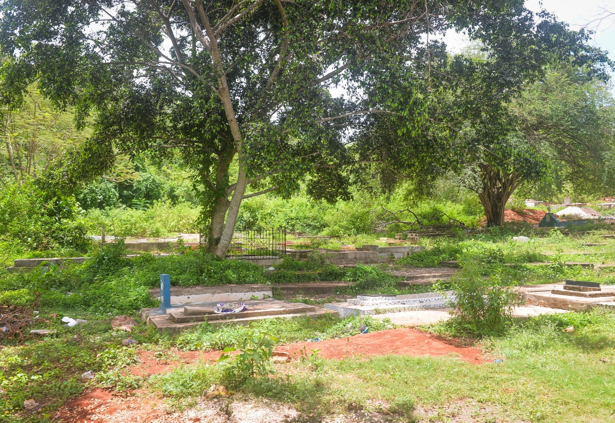 Barry and Lloyd Cemetery is St. Catherine Parish Project