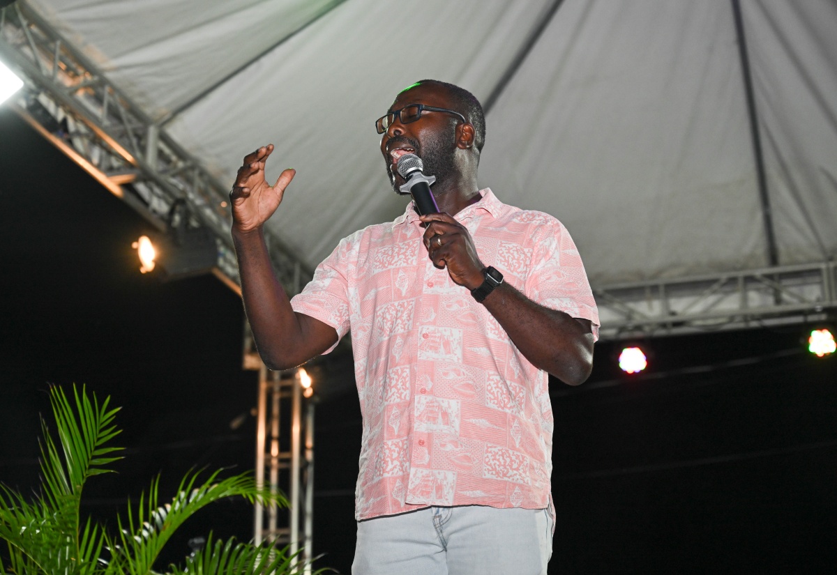 Foundation Offers Open Door University Scholarship for Students in St. Thomas