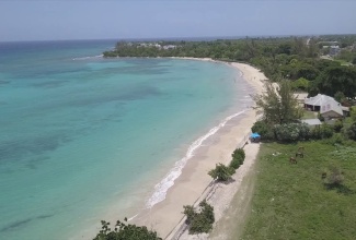 Officials in Montego Bay and Ocho Rios Reaffirm Public Beach Access Commitment