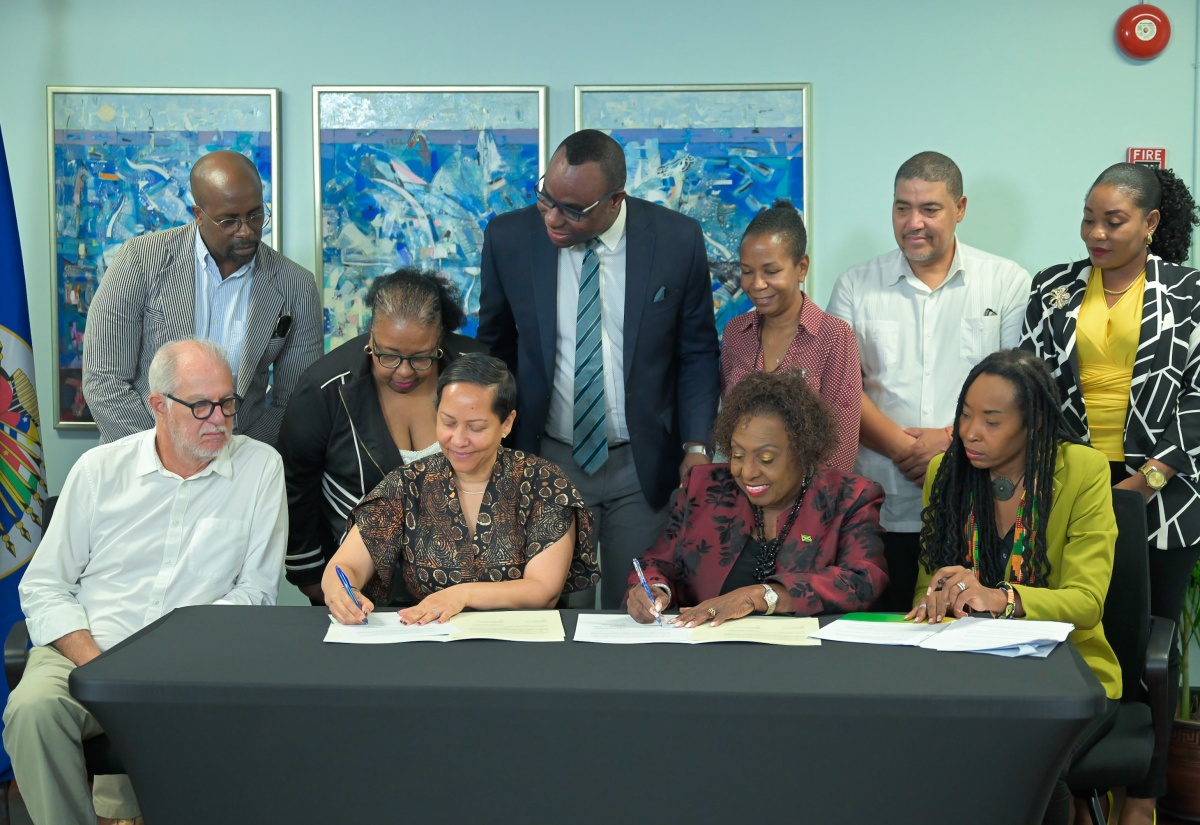 Jamaica, OAS Sign Agreement to Strengthen Cultural Ties