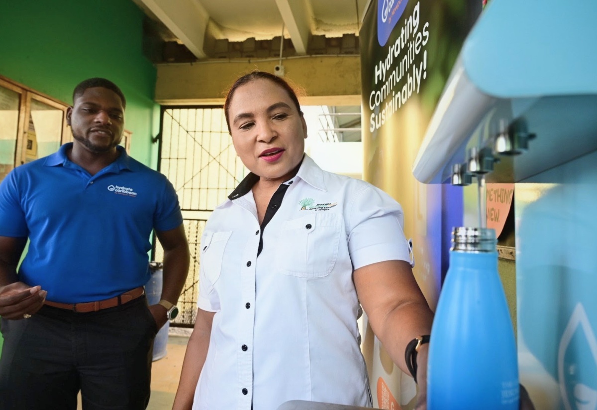 PHOTOS: Edith Dalton High School Hydration Station Handover