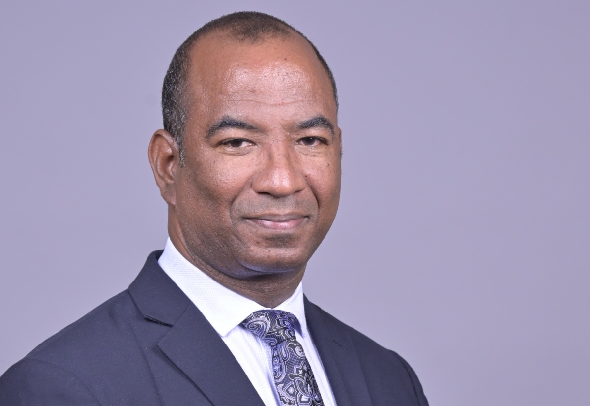 Jamaica Information Service (JIS) videographer, Anthony Johnson, will receive the Badge of Honour for Meritorious Service on National Heroes Day, Monday, October 19, for his contribution to government communication.

