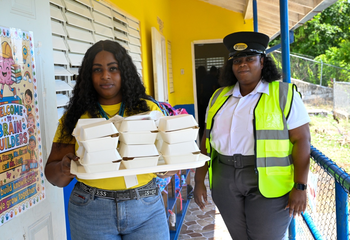 Transport Authority Takes Community Outreach and Commuter Engagement to St. Thomas