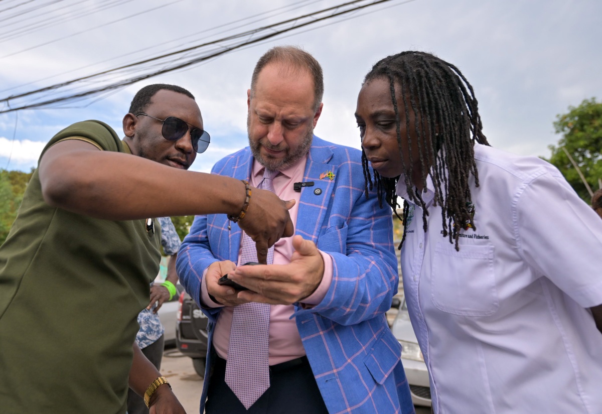PHOTOS: Stakeholders Tour Olympic Gardens Development Site