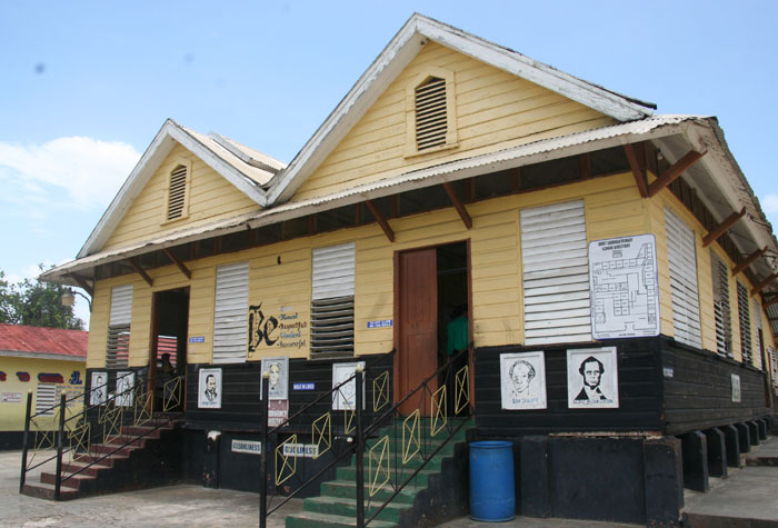 The original building constructed by the Government of Jamaica in 1914, to house the Burnt Savannah Primary School, in St. Elizabeth.  The building is still being used today to house four classrooms.
