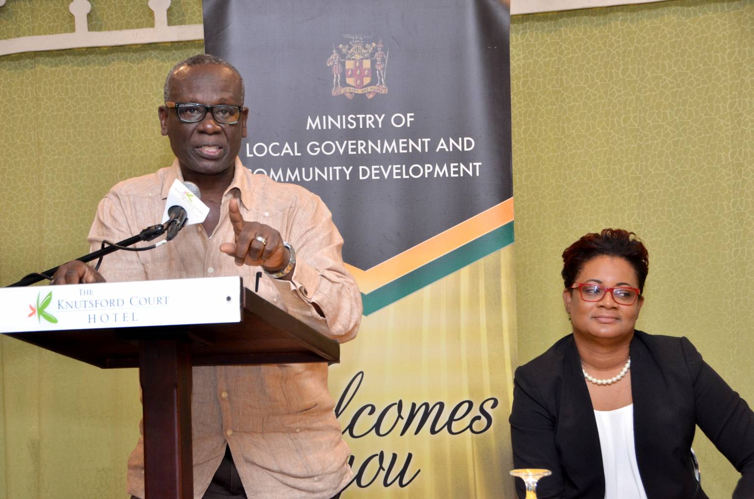 Local Government Representatives Urged to Read Handbook