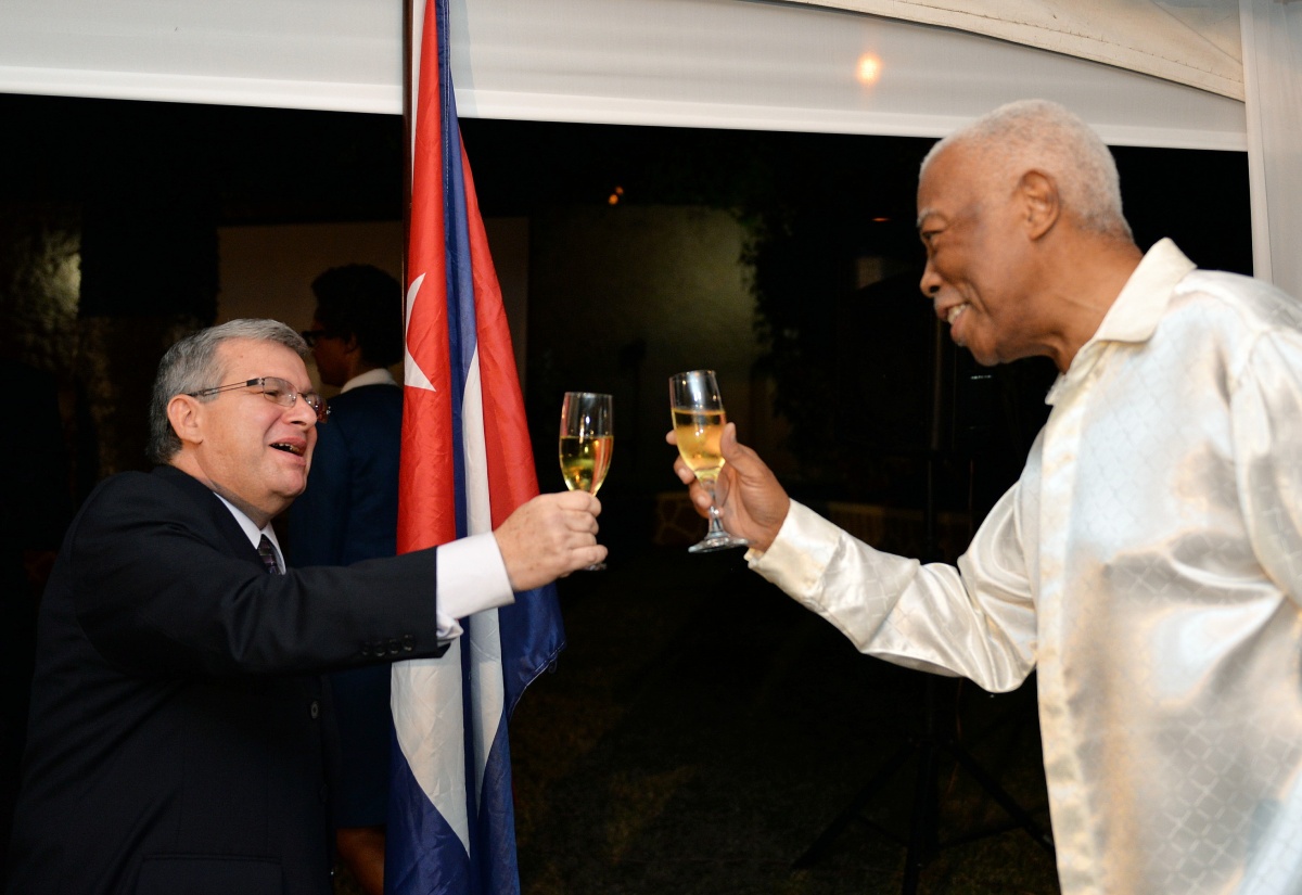Region Will Continue Lobby for End of Cuba Trade Embargo  – Nicholson