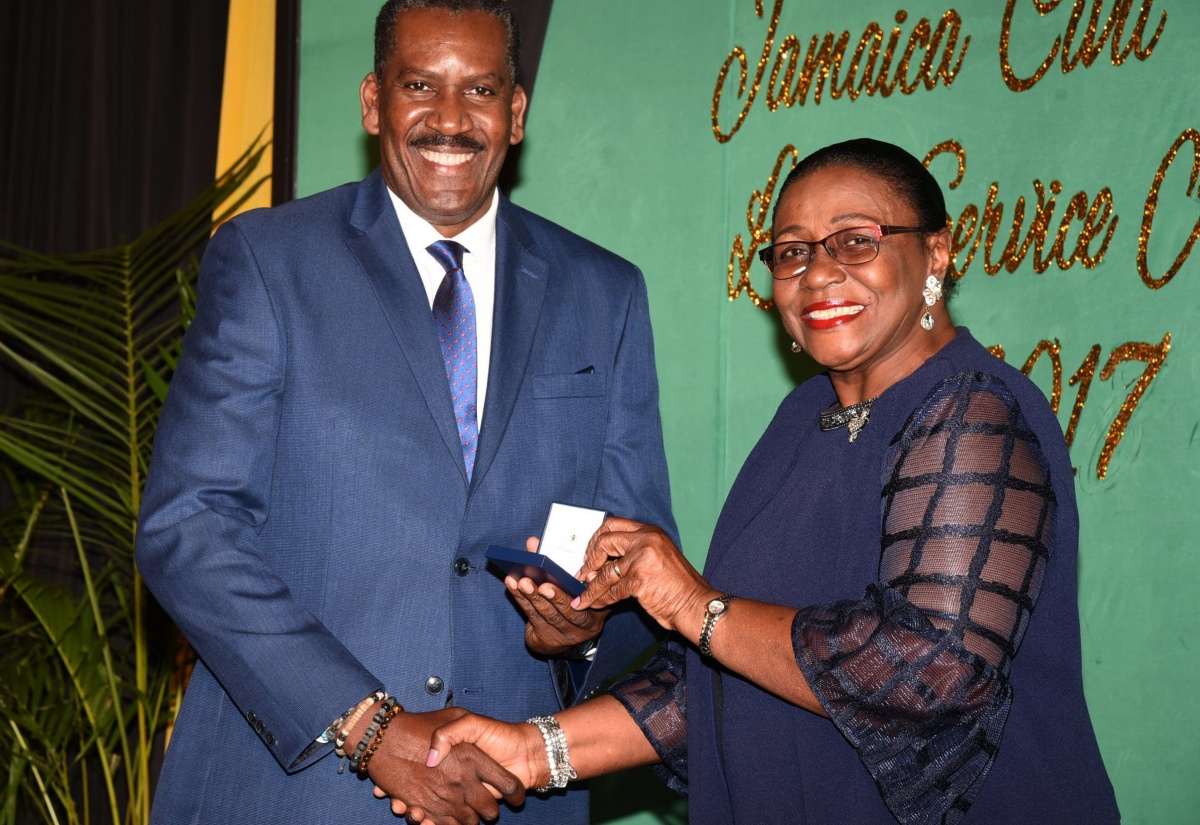 502 Civil Servants Honoured