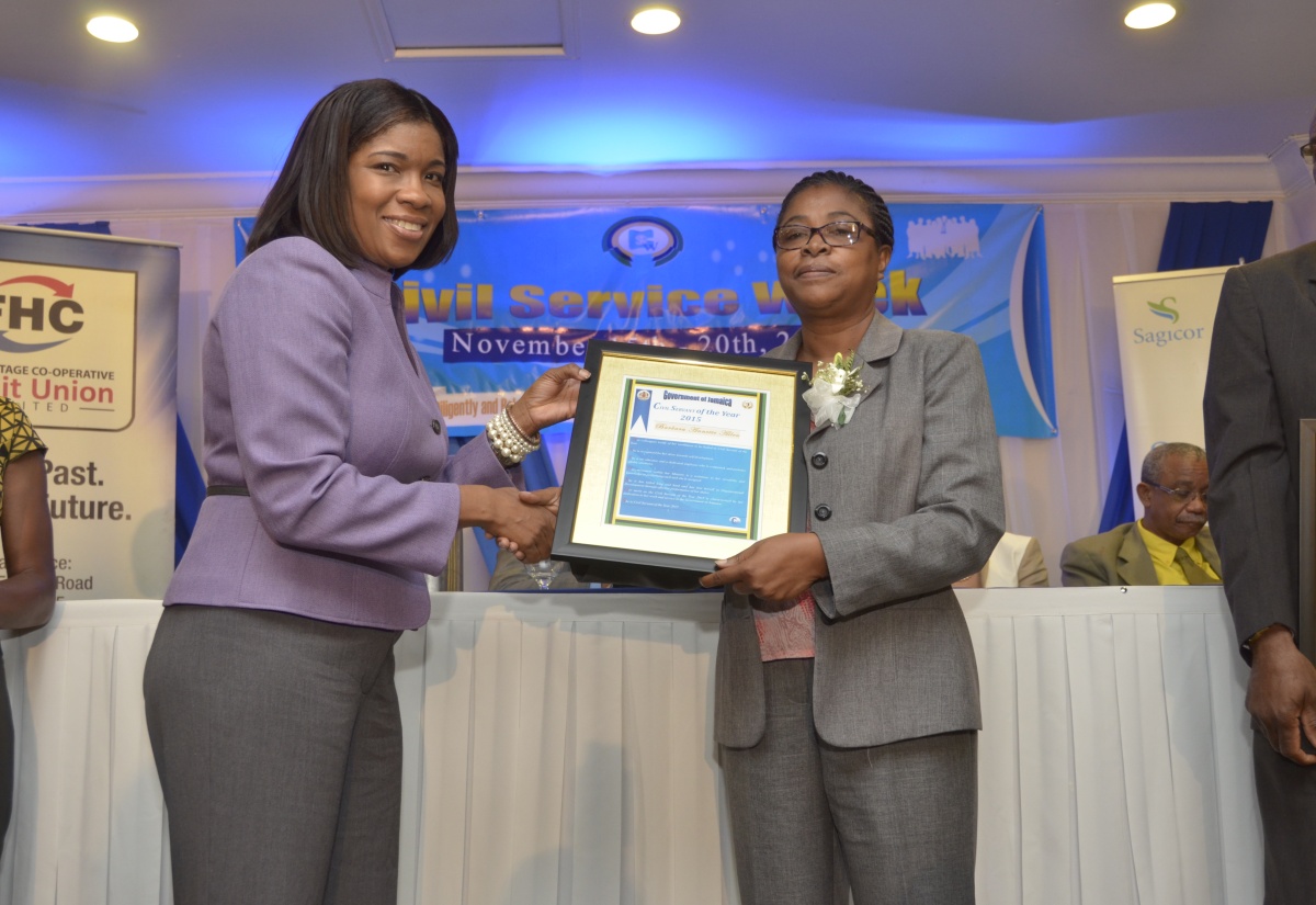 Creating Attractive Environment for Public Sector Workers Important – Ambassador Saunders