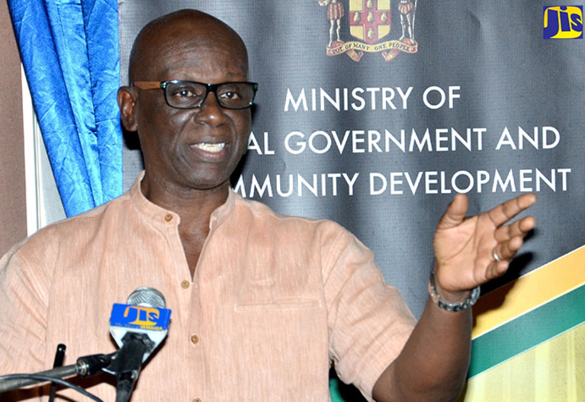 Local Government Minister Urges Collection of Fees