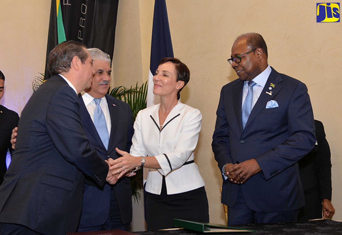 Jamaica and Dominican Republic Sign Multi-Destination Agreement