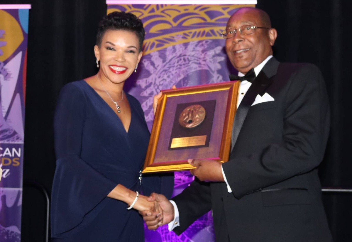 Dr. Lowe, Etana Get Caribbean American Heritage Awards