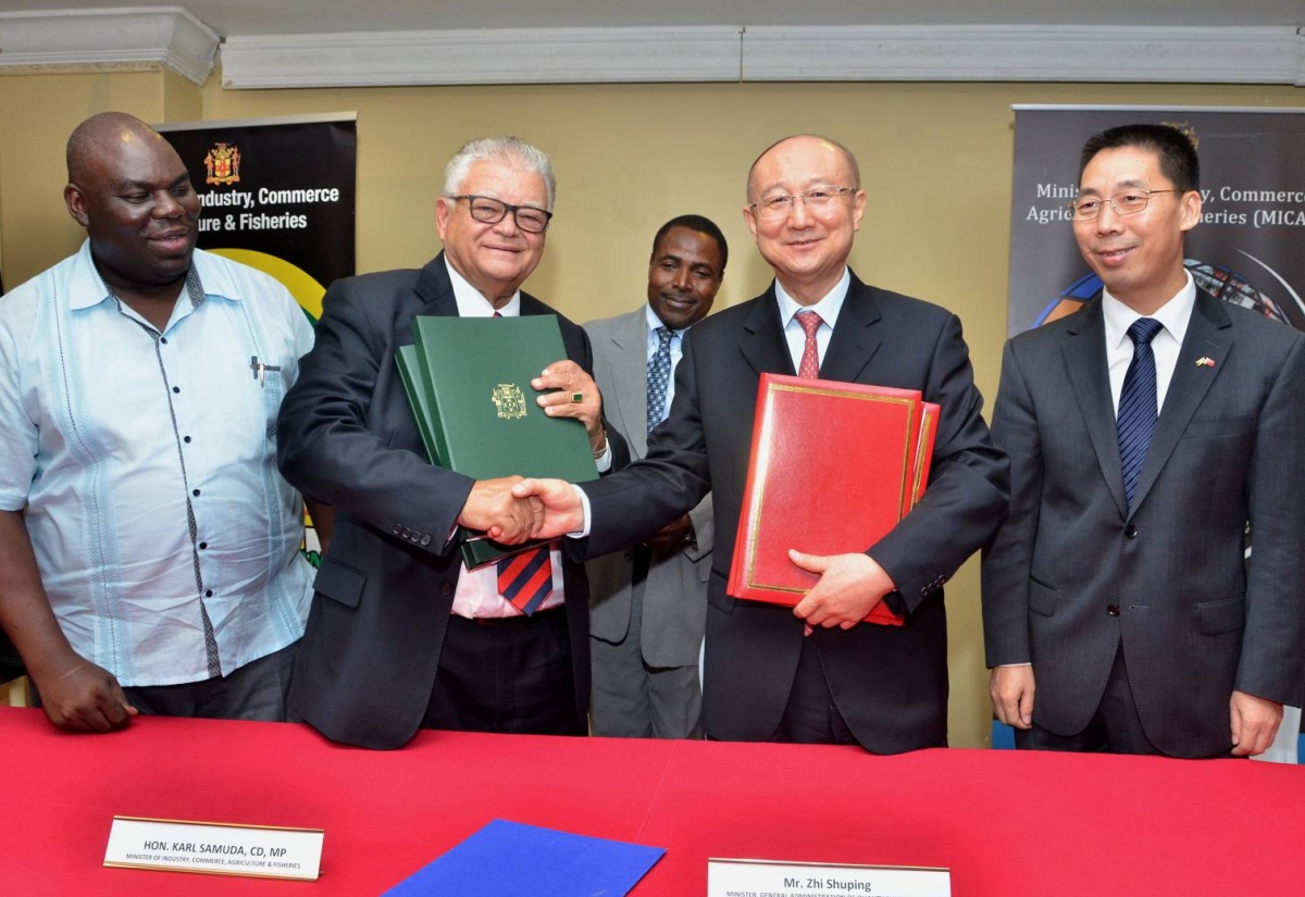 Jamaica and China Sign Aquatic Exports MoU