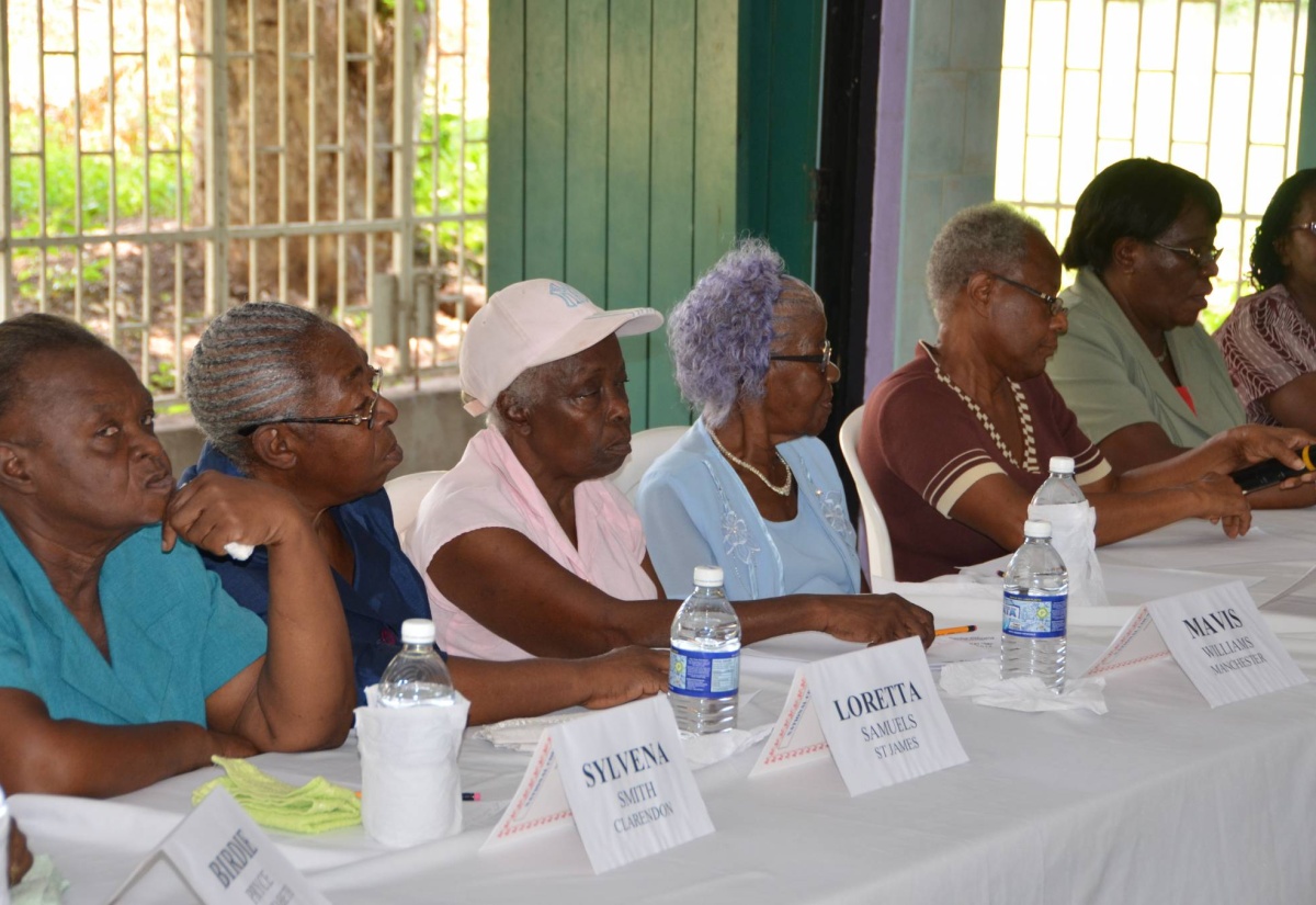 Seniors Active in St. Thomas