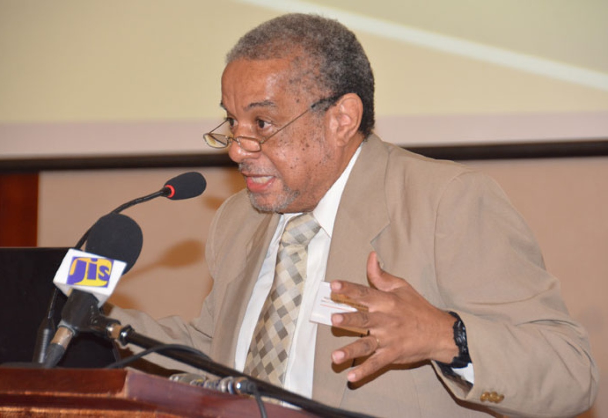 Jamaica’s Economy to Show Growth for 2014/15