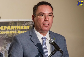 Minister without Portfolio in the Ministry of Economic Growth and Job Creation, Hon. Daryl Vaz. 