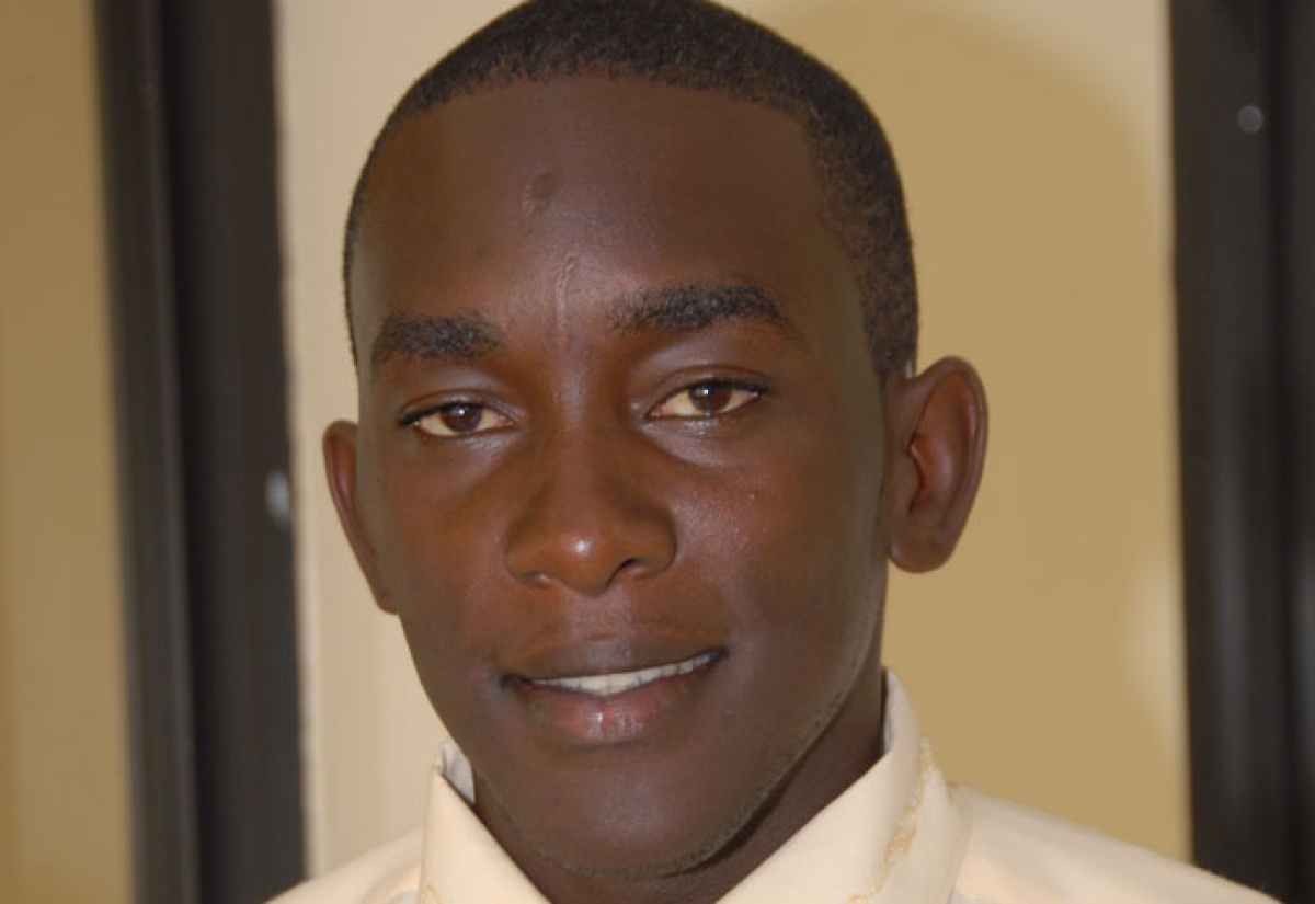 The 2010 recipient of the prestigious Prime Minister’s Youth Award for Excellence in Agriculture, Nicholas Powell. He currently produces tomatoes, cabbage, sweet potatoes, cucumber, string beans, carrots, sweet peppers, hot peppers, pumpkin, escallion and yam. 