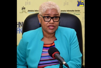 Chief Executive Officer of Book Merchant Limited, Sharon Neita, addresses a JIS ‘Think Tank’ recently.