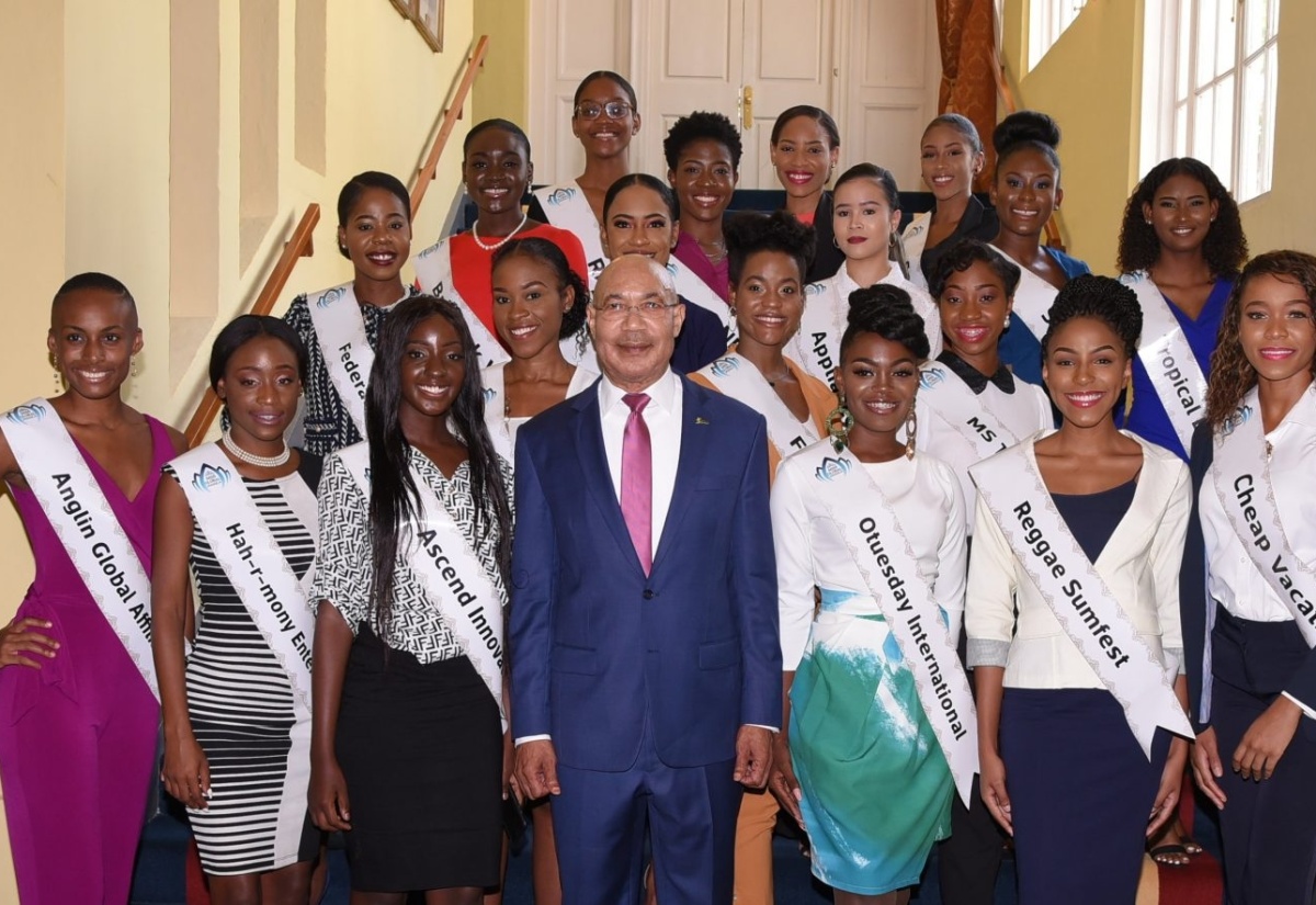 G-G with Miss Global Contestants