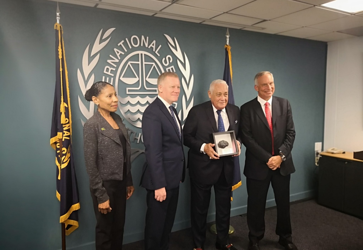 Hon. Mike Henry Presented with Polymetallic Nodule from the Deep Seabed