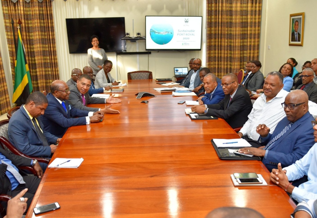 PHOTOS: PM Hosts Port Royal Development Meeting