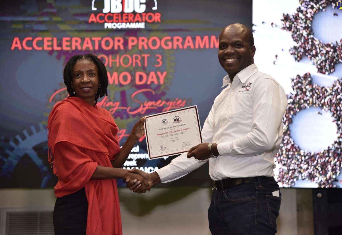Local Entrepreneurs Complete Accelerator Programme