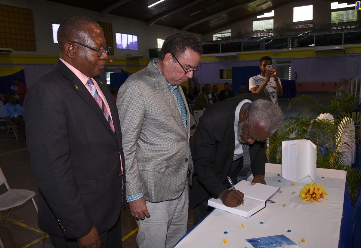 Jamaica To Develop Sound Project Proposals To Access Funds From GCF