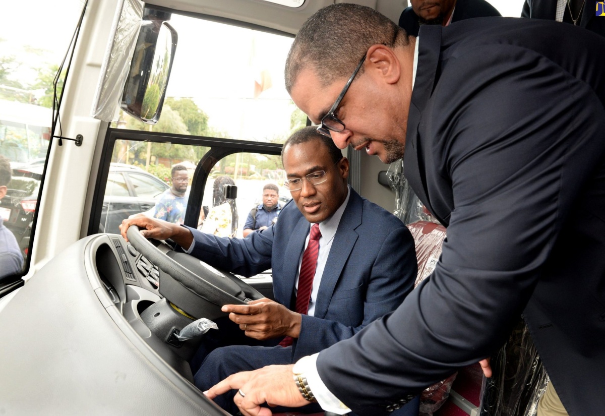 PHOTOS: Finance Minister Hands Over Buses