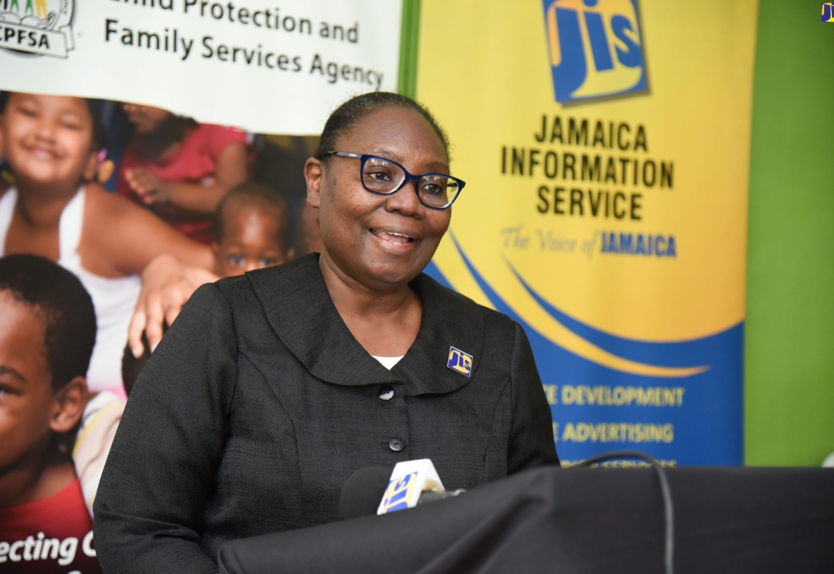 Civil Servants Of The Year Outfit Dining Room At Homestead Place Of Safety