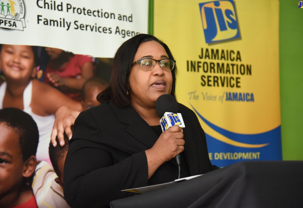 Civil Servants Of The Year Outfit Dining Room At Homestead Place Of Safety