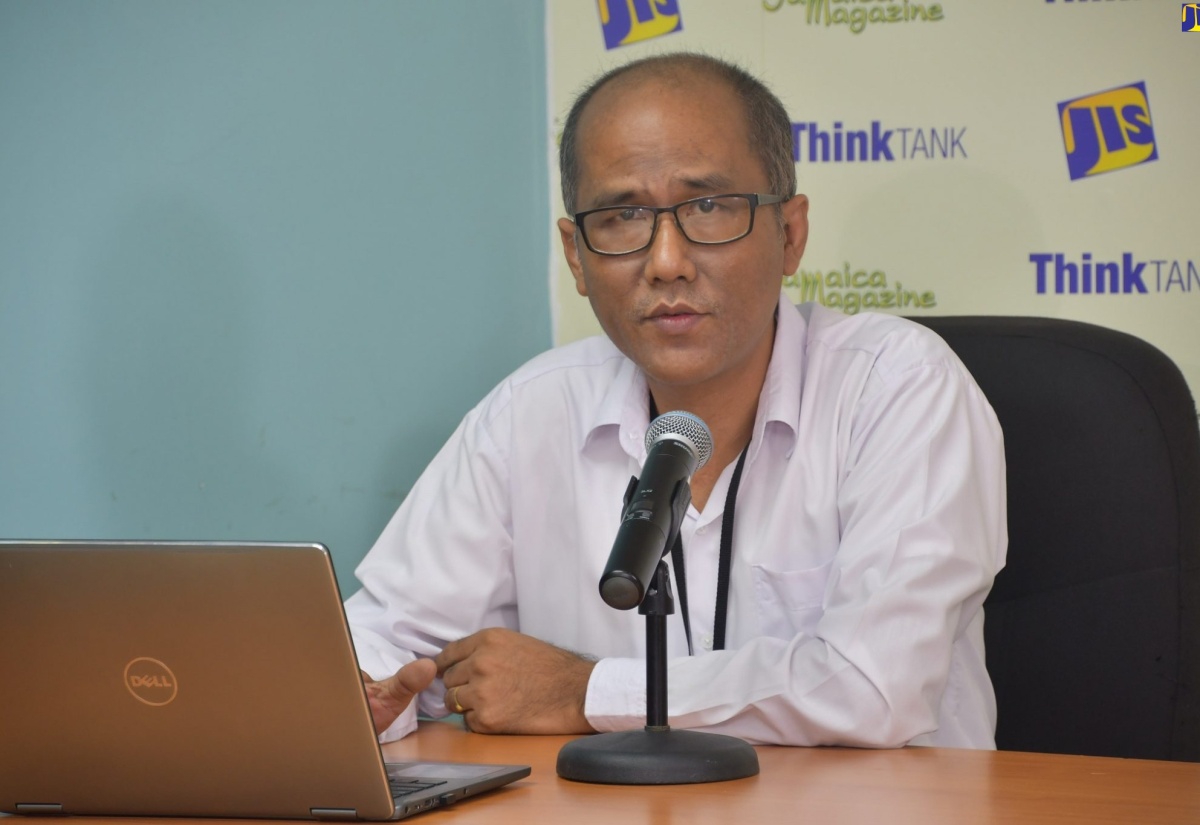 Regional Medical Epidemiologist, Western Regional Health Authority (WRHA), Dr. Maung Aung, addresses a recent ‘Think Tank’ at the Jamaica Information Service (JIS) Regional Office in Montego Bay, St. James.