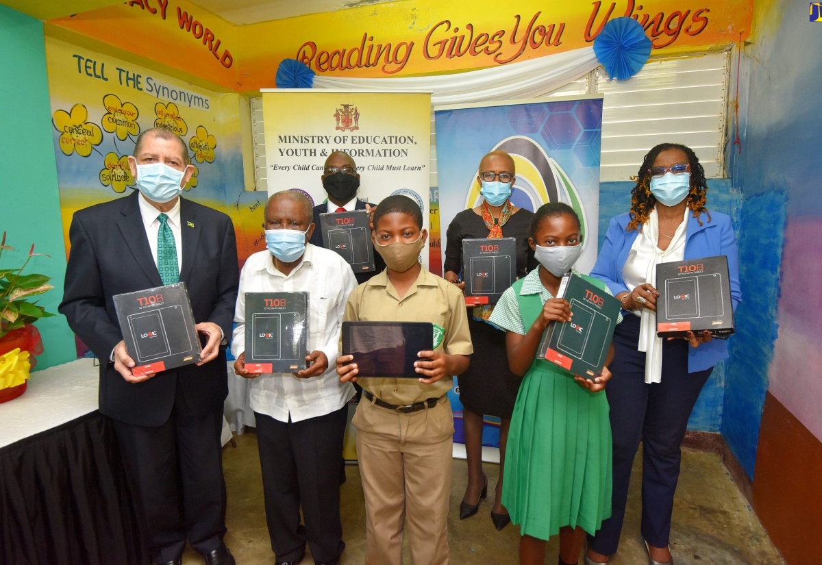 Tablets Handed Over to Christiana Leased Primary School