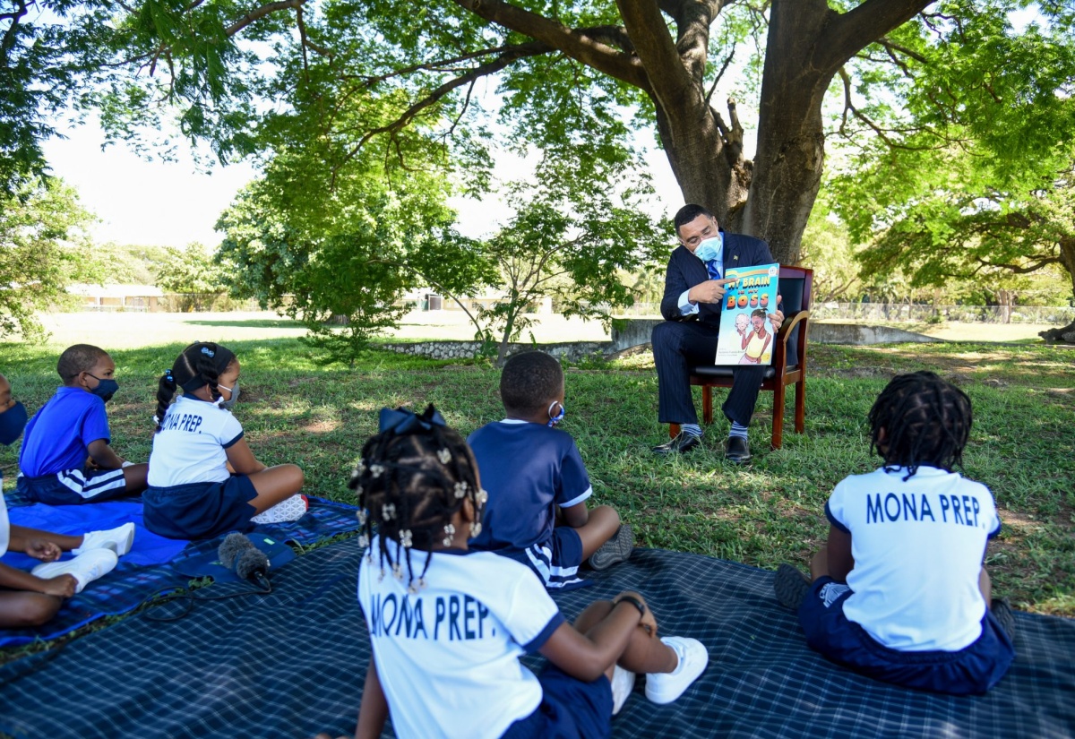 PM Reads To Children At Jamaica House