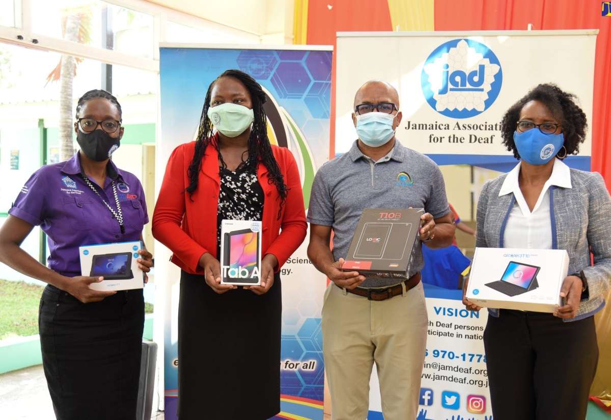 E-learning Jamaica Donates Tablets  to the Jamaica Association for the Deaf