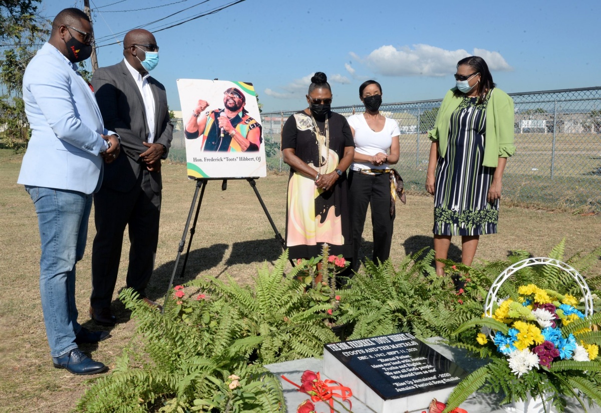 PHOTOS: Wreath Laying Ceremony for Toots Hibbert at Heroes Park