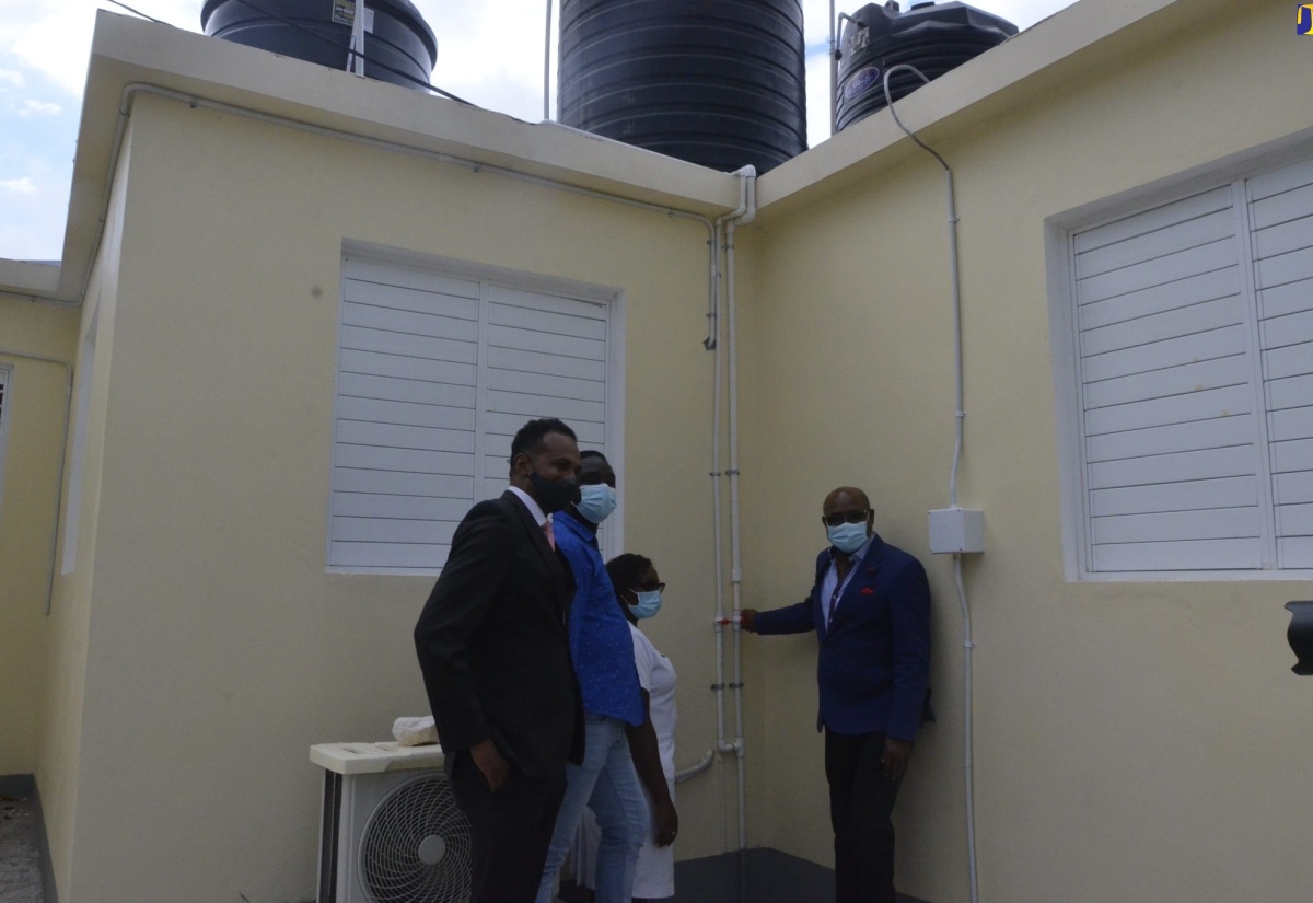 Barrett Town Health Centre Gets Water Tanks
